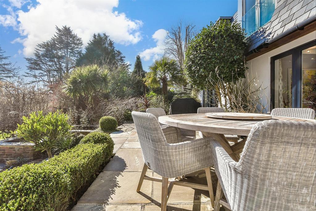 Patio / Decking