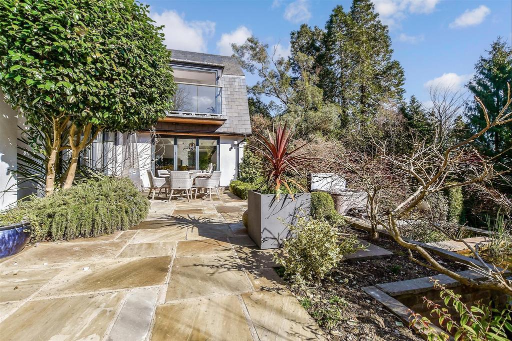 Patio / Decking