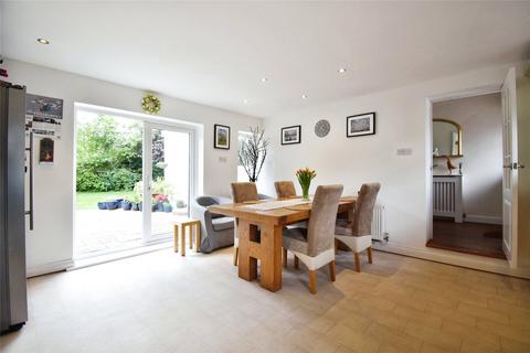 16 Ashburnham Crescent, Leighton Buzzard, LU7 2PB