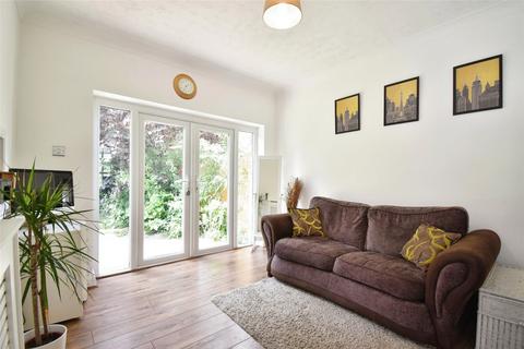 16 Ashburnham Crescent, Leighton Buzzard, LU7 2PB