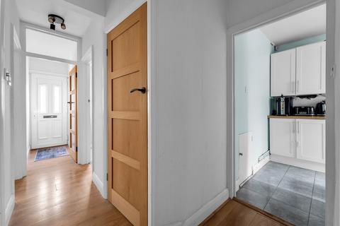 443 Chertsey Road, Twickenham, TW2 6LS