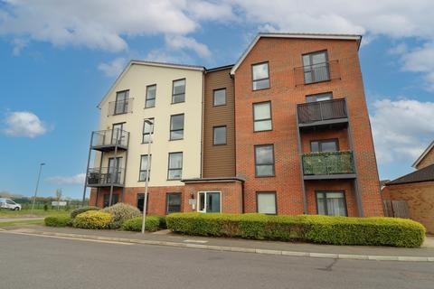 32 Meadow Drive, Aveley, South Ockendon, RM15 4DY