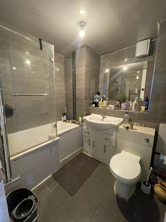3 bedroom flat for sale, London , E2