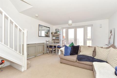 2 bedroom end of terrace house for sale, Wood Hill Way, Bognor Regis PO22