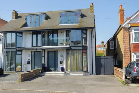 4 bedroom semi-detached house for sale, Westcliff Gardens,, Margate, CT9