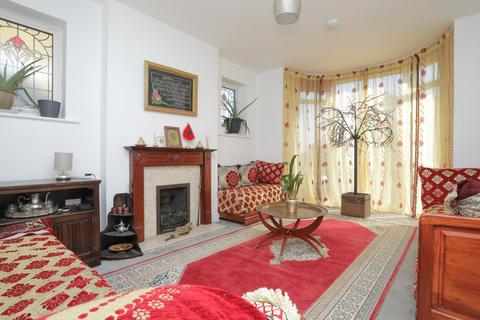 4 bedroom semi-detached house for sale, Westcliff Gardens,, Margate, CT9