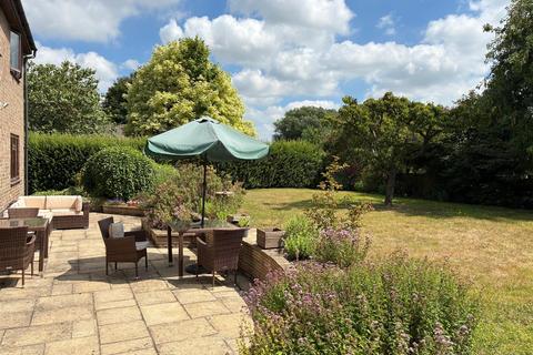 4 bedroom detached house for sale, St. Marys Close, Warminster BA12