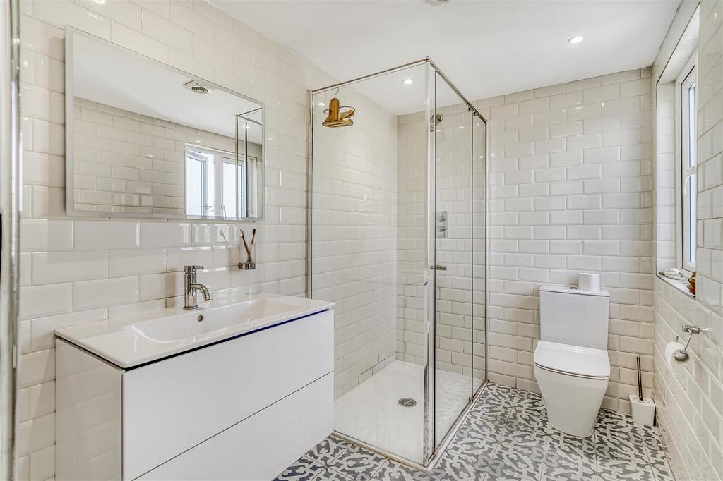 5 Westhay Gardens-25.JPG