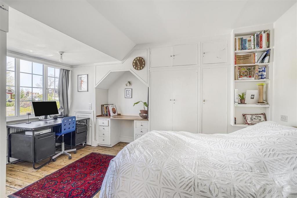 5 Westhay Gardens-21.JPG