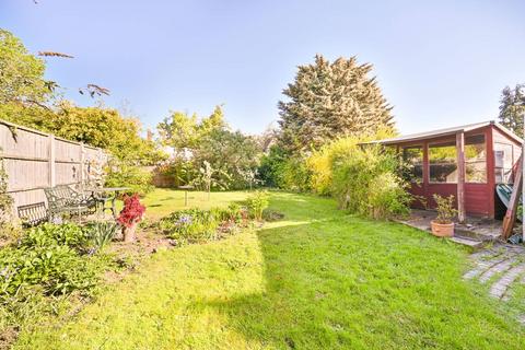 22 Fir Grove, New Malden, KT3 6RH