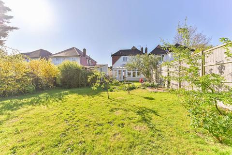 22 Fir Grove, New Malden, KT3 6RH