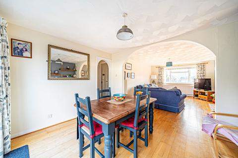 17 Bicester Close, Whitchurch, RG28 7HE