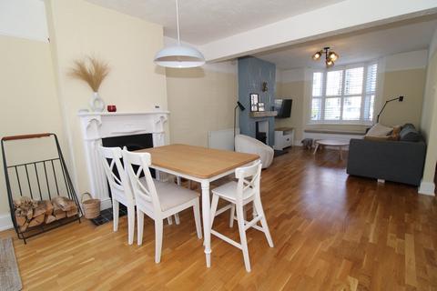 4 bedroom terraced house for sale, Newbury Road, Bromley, BR2