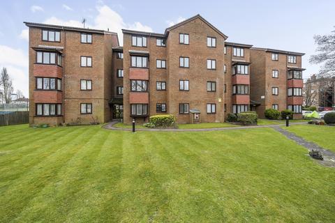 1 bedroom apartment for sale, Rayners Lane, Harrow, Middlesex