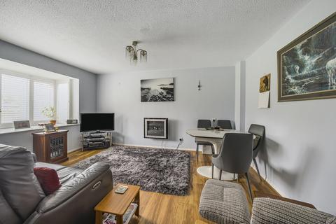 1 bedroom apartment for sale, Rayners Lane, Harrow, Middlesex