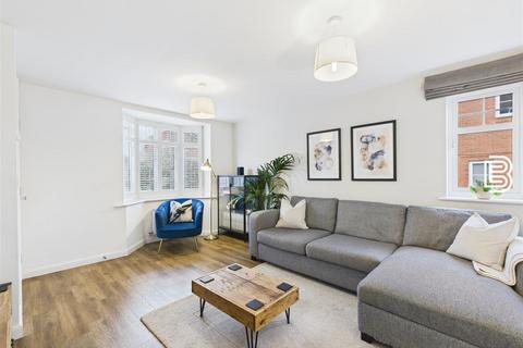 21 Bugle Close, Rugby, CV23 0FD