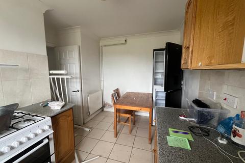 3 bedroom terraced house for sale, Oak Place, Bargoed CF81