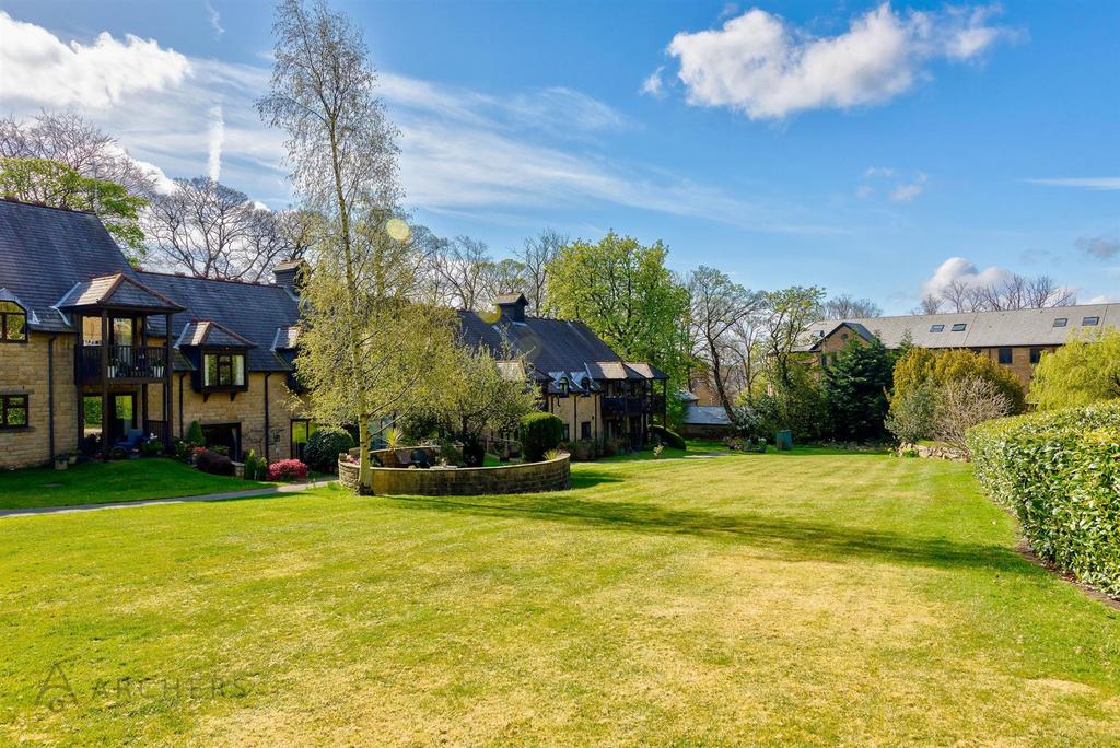 5 Kersal Lawns(Exterior)-7.jpg