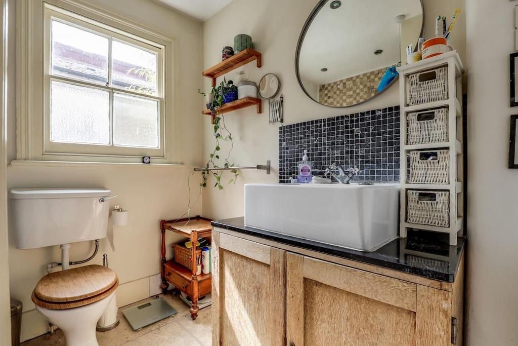 10-65f5 JHProp World - 11 Homecroft Road - 28-medium