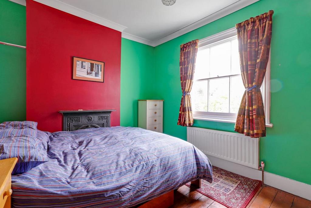 13-8c58 JHProp World - 11 Homecroft Road - 37-medium