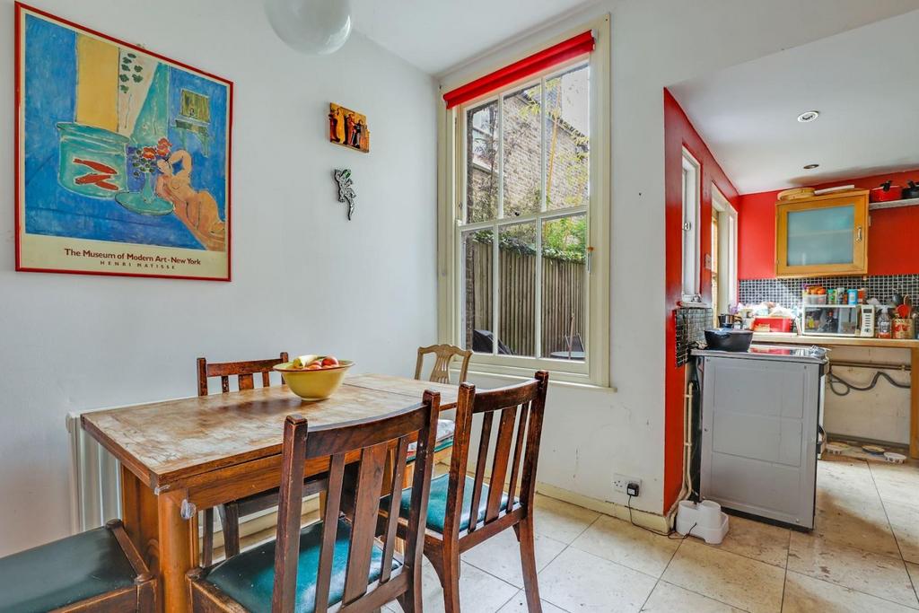 03-53df JHProp World - 11 Homecroft Road - 7-medium.