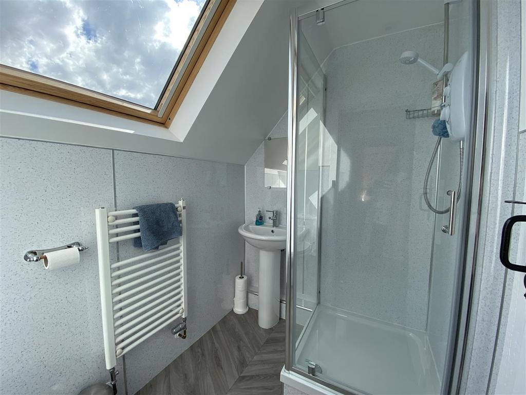 Shower room.jpg