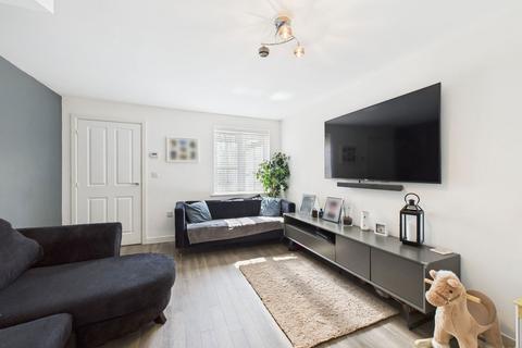 3 bedroom semi-detached house for sale, Lobelia Drive, Worthing, BN13