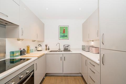 undefined, Gibbs Lane, London E2