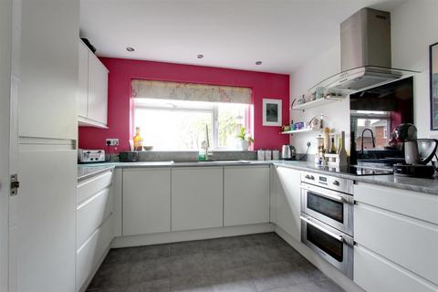 11 Goose Acre, Cheddington, Leighton Buzzard, LU7 0SR