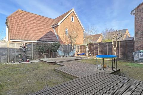 49 Hidcote Way, Great Notley, Braintree, CM77 7XT