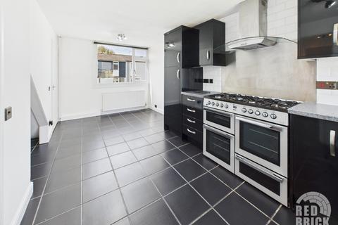 3 bedroom terraced house to rent, Flamborough Close, Binley, Coventry, CV3