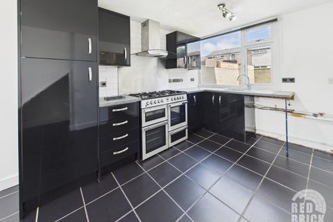 3 bedroom terraced house to rent, Flamborough Close, Binley, Coventry, CV3