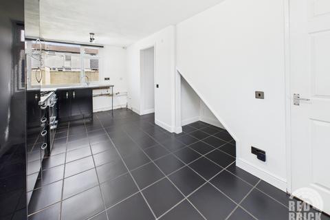 3 bedroom terraced house to rent, Flamborough Close, Binley, Coventry, CV3