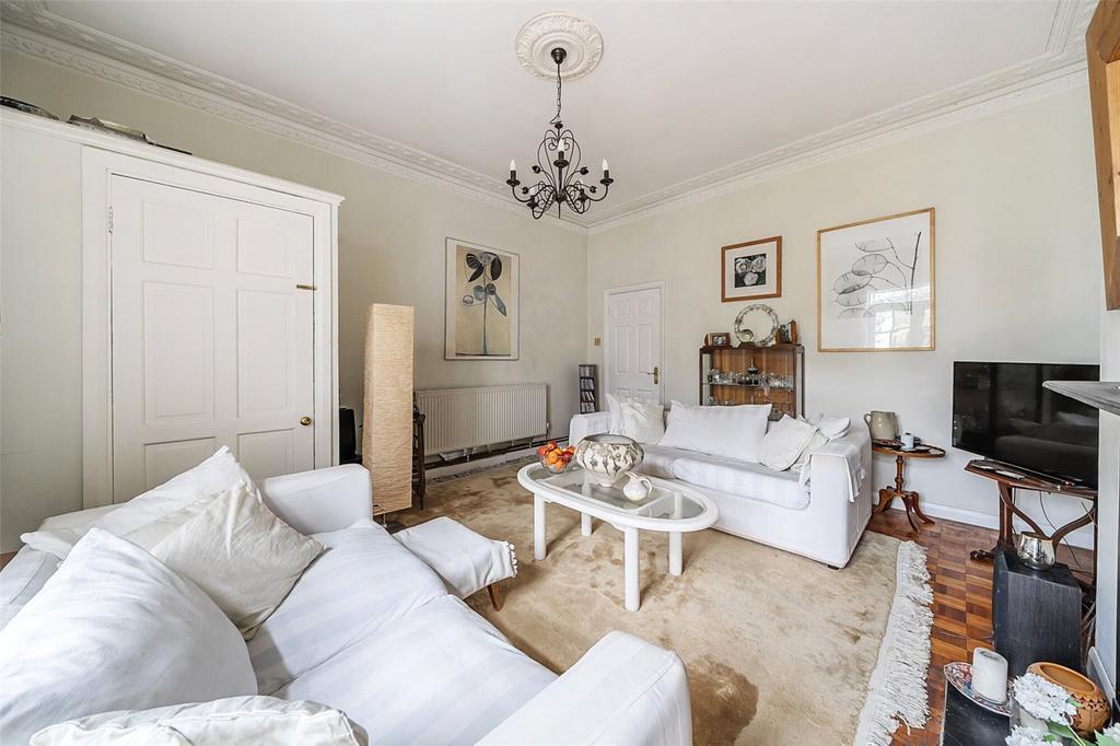 Bedroom/Reception