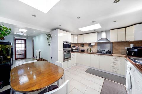 20 Sylvan Road, London, E7 8BN