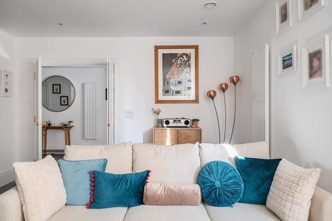 2 bedroom apartment for sale, Fellowes Rise, Winchester, SO22