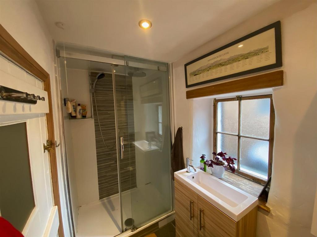 En-Suite Shower Room/WC
