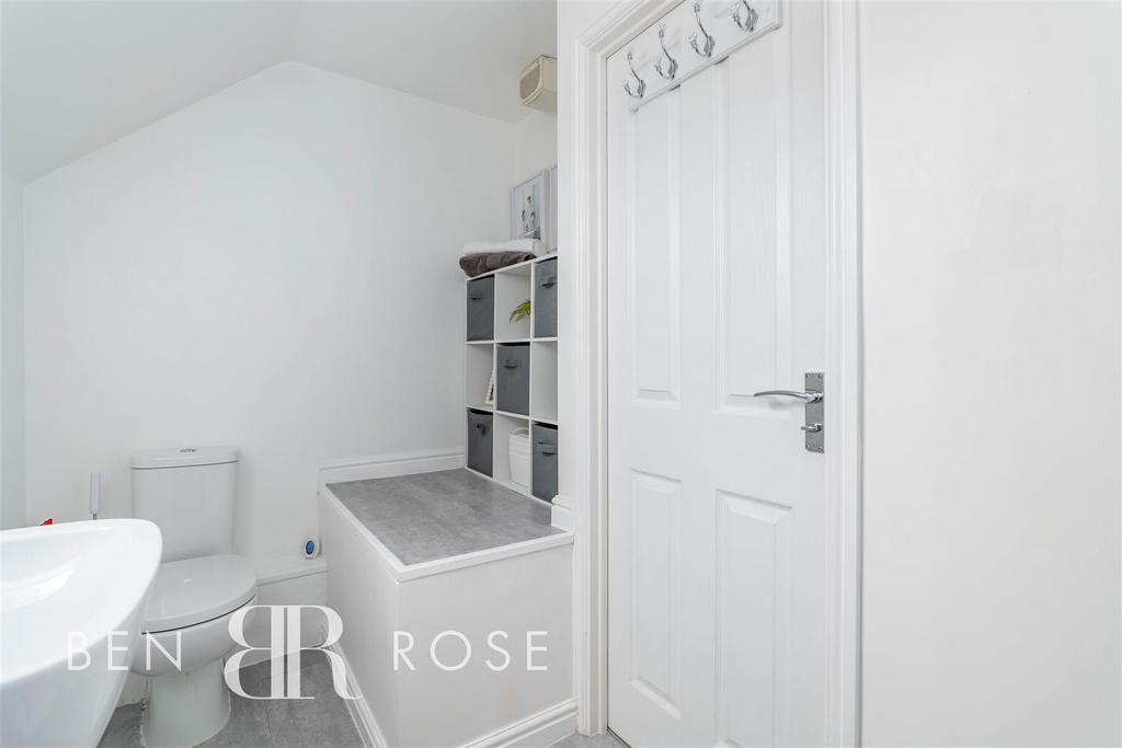Master Ensuite