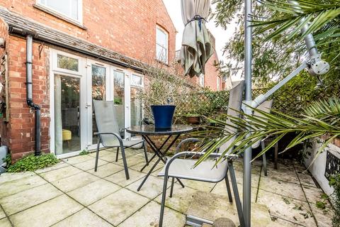 25 Boyne Road, Budleigh Salterton, EX9 6SE