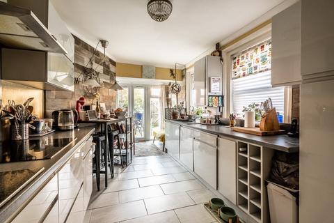 25 Boyne Road, Budleigh Salterton, EX9 6SE