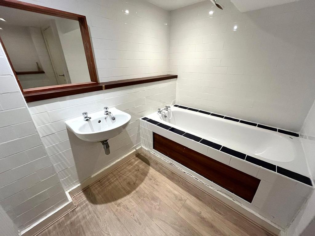 Bathroom1