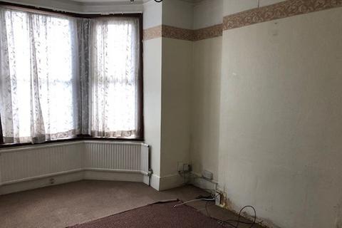 4 bedroom semi-detached house for sale, Harrow, HA1