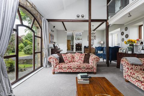 4 bedroom detached house for sale, New Laithe Farm, Stainland Road, Halifax HX4