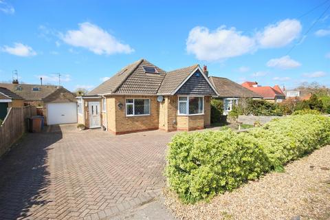 3 bedroom detached house for sale, Rolston Road, Hornsea