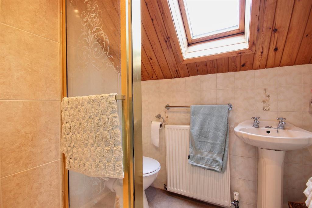 Shower room/w.c.