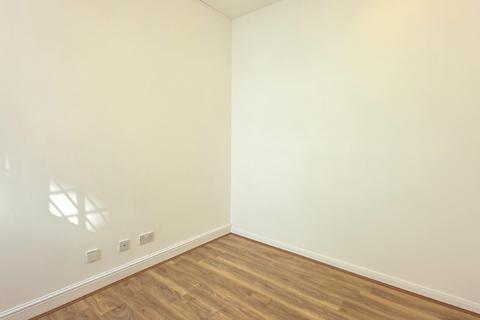 2 bedroom ground floor flat to rent, Temple Street, London, Haggerston