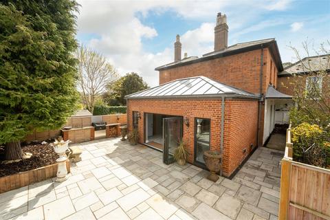 3 bedroom townhouse for sale, Wratten Road, Hitchin