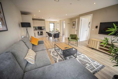 undefined, Liverpool L3