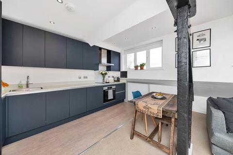 2 bedroom flat for sale, Green Drift, Royston SG8