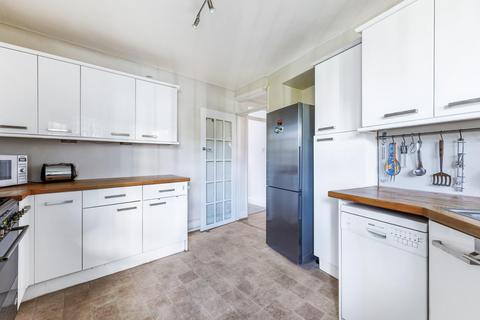 2 bedroom maisonette for sale, Windmill Road, Ealing